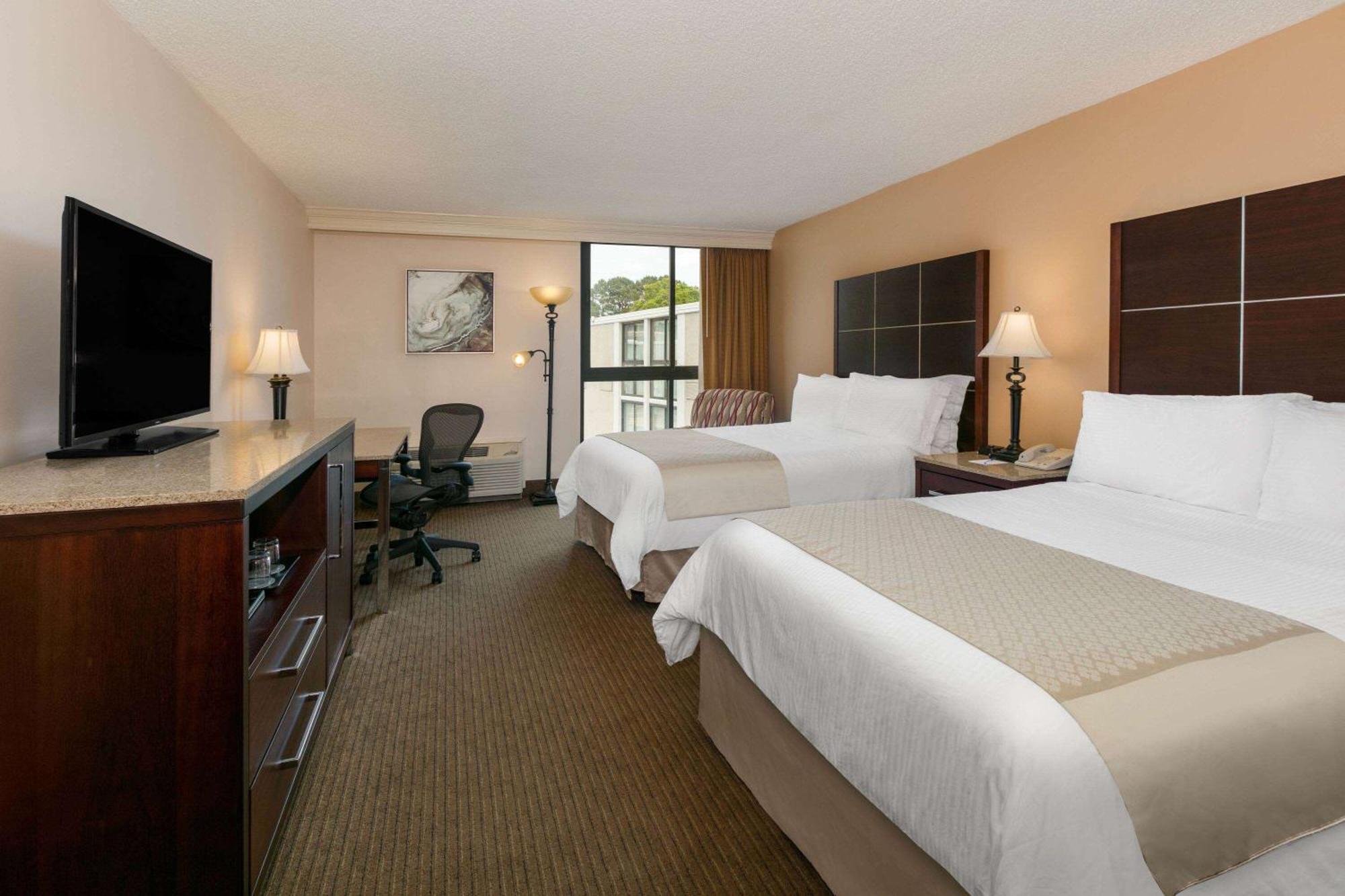 Wyndham Riverfront Hotel Little Rock Exterior foto